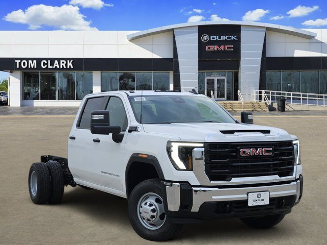 Sierra 3500HD Cab & Chassis at Tom Clark Auto Park — Denton, TX
